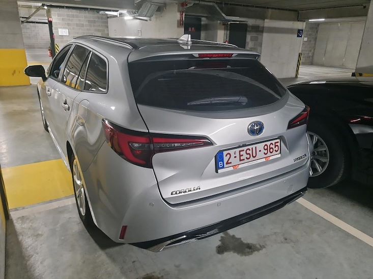 Toyota Corolla — photo 3
