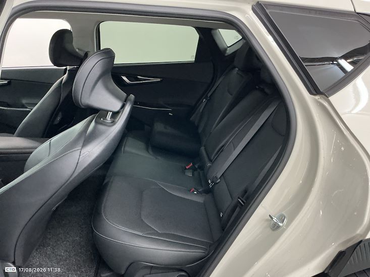 Kia Ev6 — photo 12