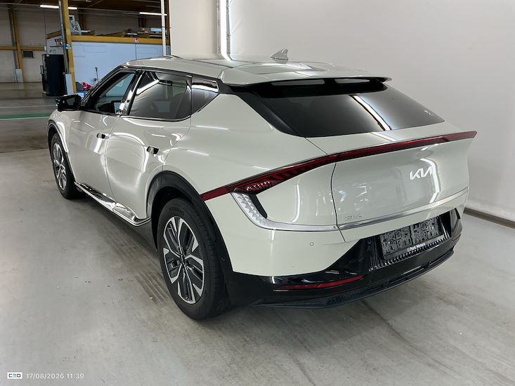 Kia Ev6 — photo 3