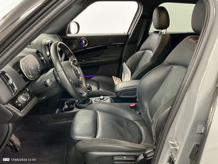 Mini Countryman — photo 11
