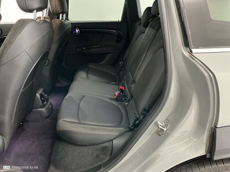 Mini Countryman — photo 12