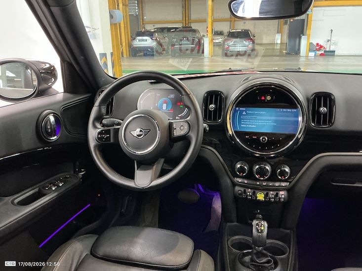 Mini Countryman — photo 7