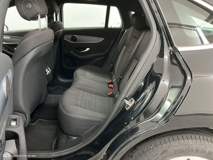 Mercedes-Benz Eqc — photo 12