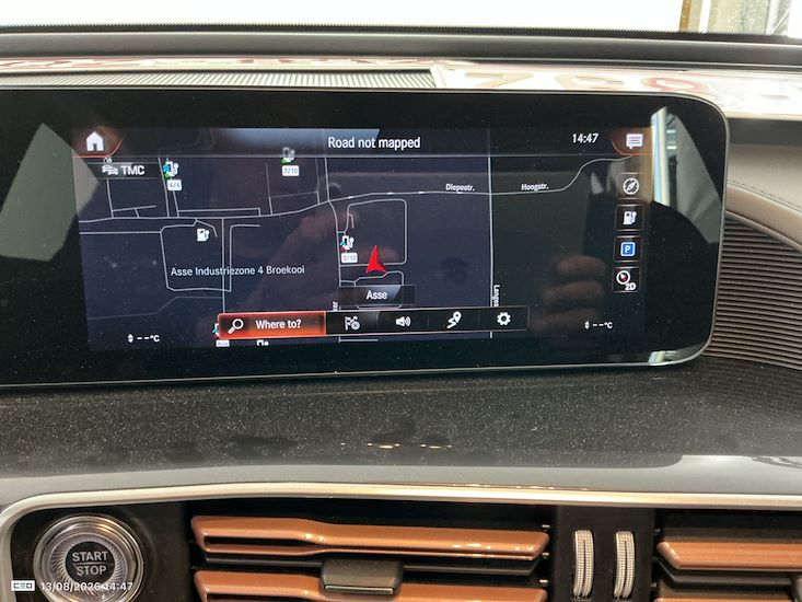 Mercedes-Benz Eqc — photo 9