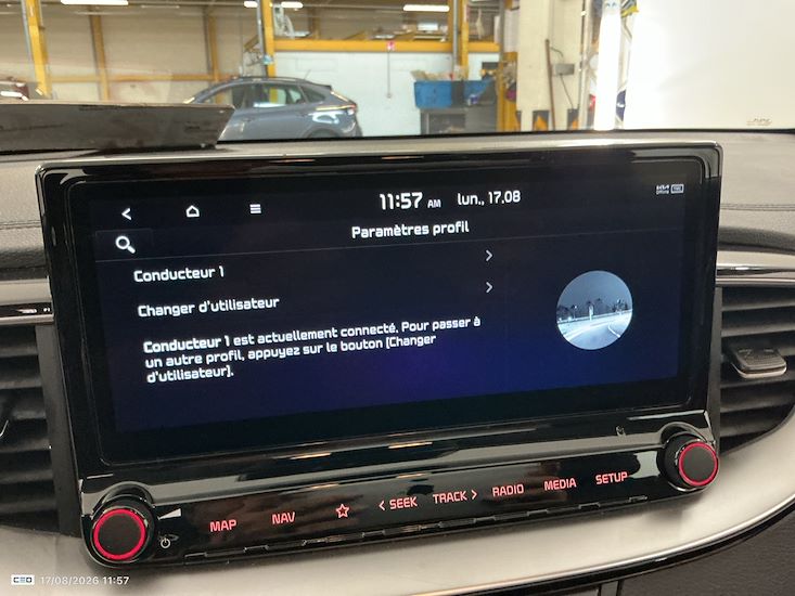 Kia Ceed — photo 10