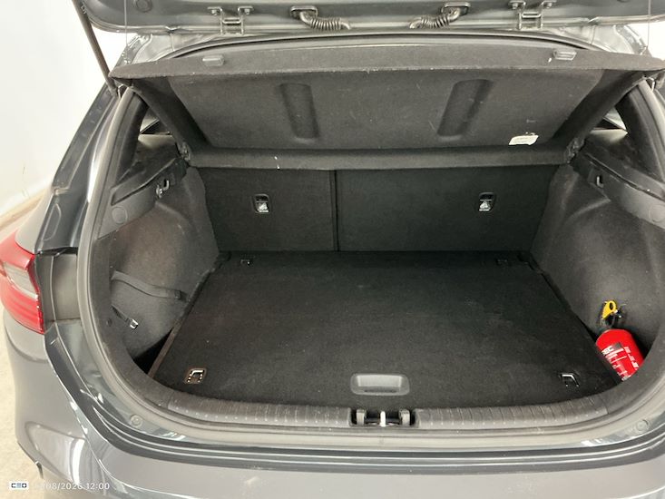 Kia Ceed — photo 13