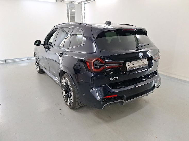 Bmw Ix3 — photo 3