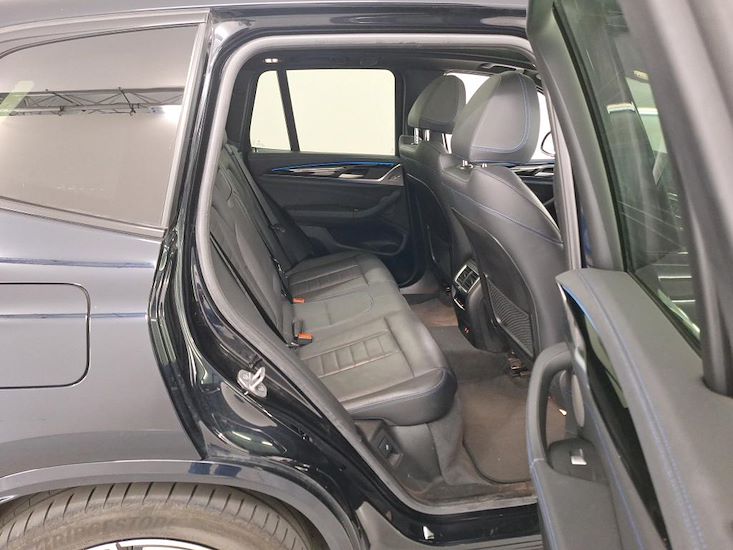 Bmw Ix3 — photo 6
