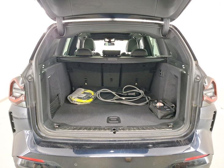 Bmw Ix3 — photo 7