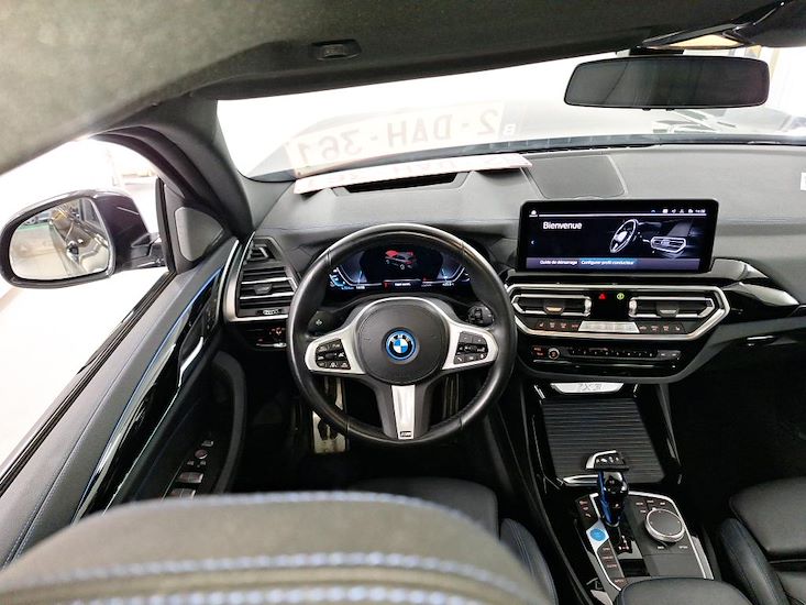 Bmw Ix3 — photo 8
