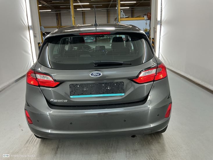Ford Fiesta — photo 5