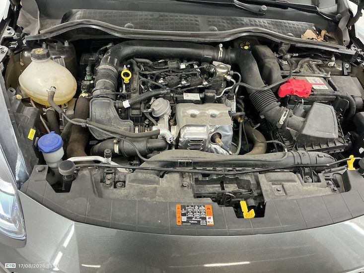 Ford Fiesta — photo 6