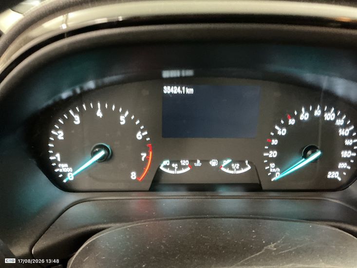 Ford Fiesta — photo 8