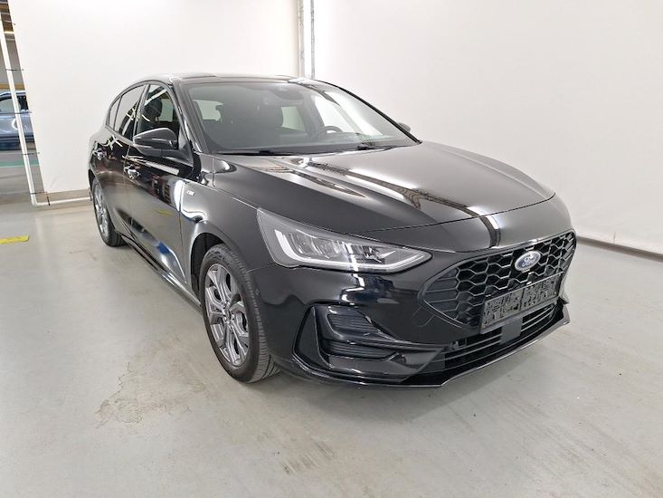 Ford Focus — photo 2