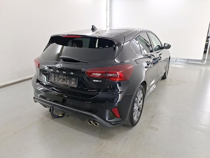 Ford Focus — photo 4