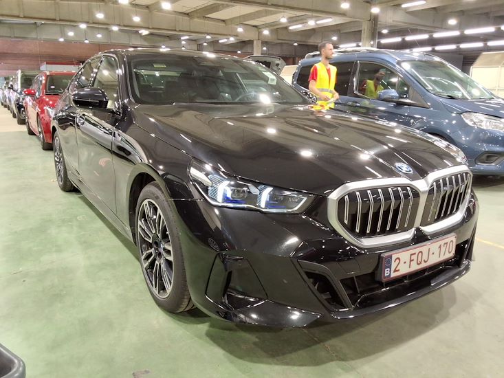 Bmw I5 — photo 8