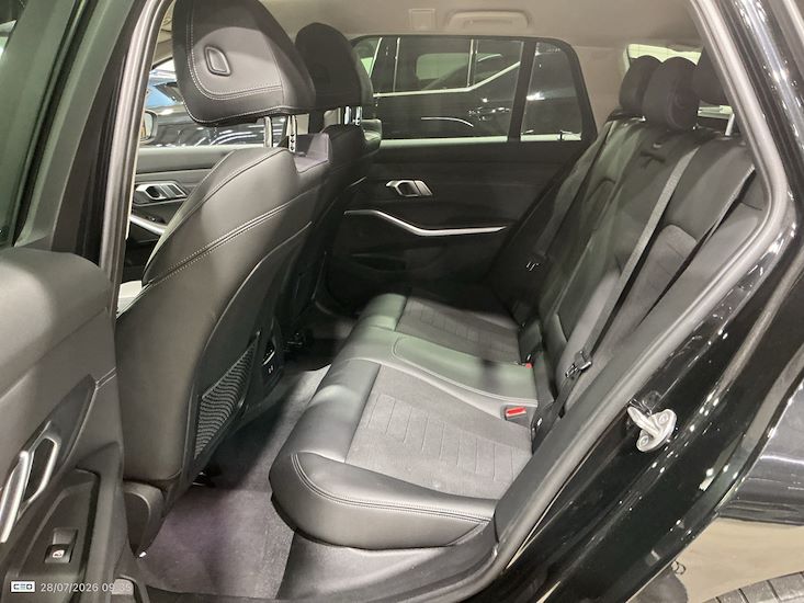 Bmw Serie 3 — photo 12
