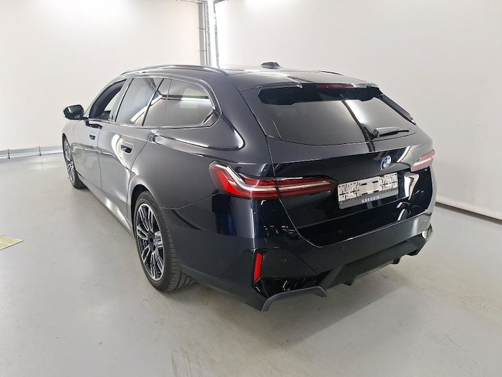 Bmw I5 — photo 3