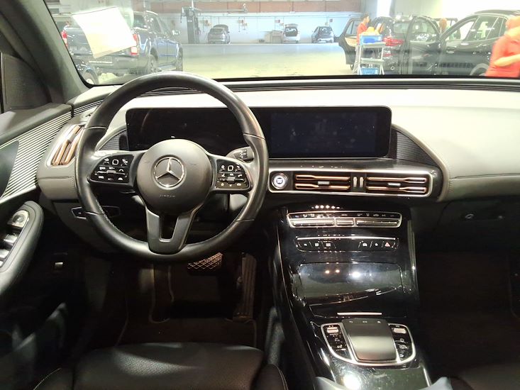 Mercedes-Benz Eqc — photo 6