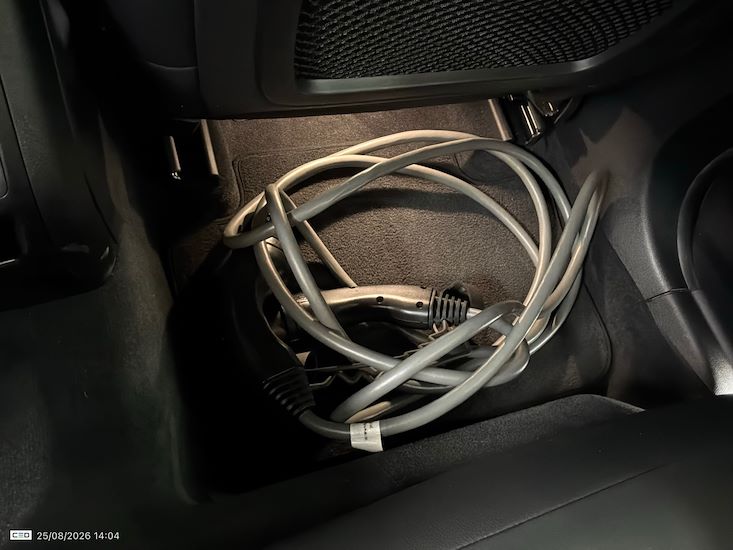 Bmw Ix3 — photo 13