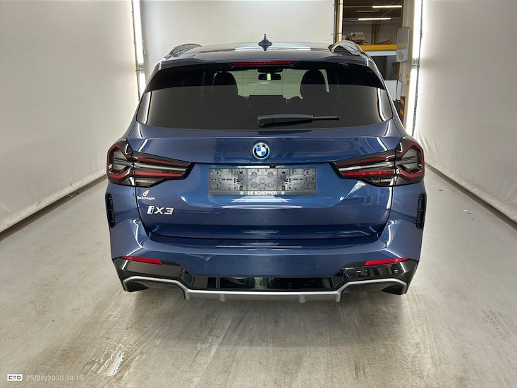 Bmw Ix3 — photo 4