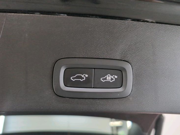 Volvo Xc40 — photo 13