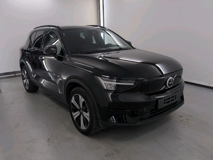 Volvo Xc40 — photo 2