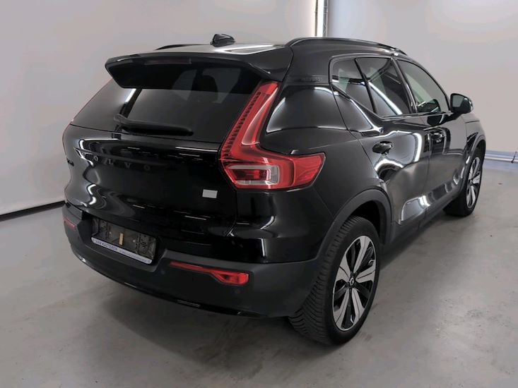 Volvo Xc40 — photo 4