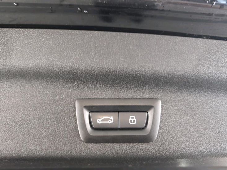 Bmw X1 — photo 13
