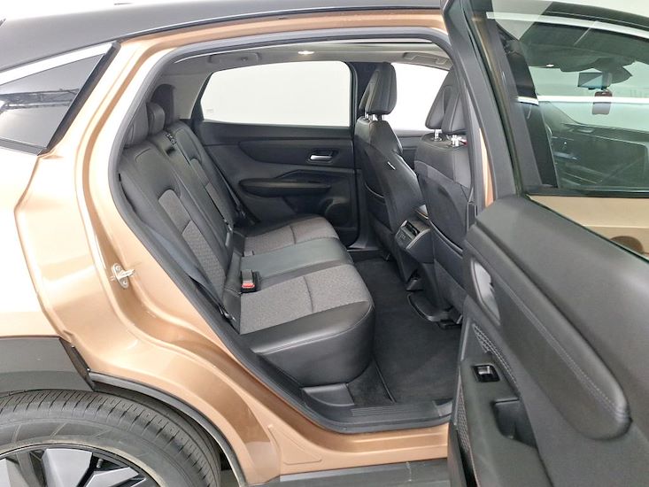 Nissan Ariya — photo 6