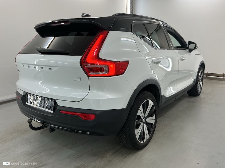 Volvo Xc40 — photo 4
