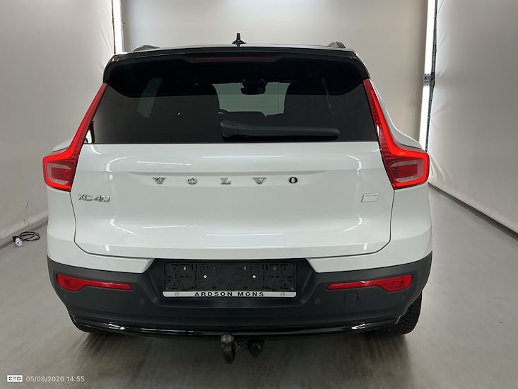 Volvo Xc40 — photo 5