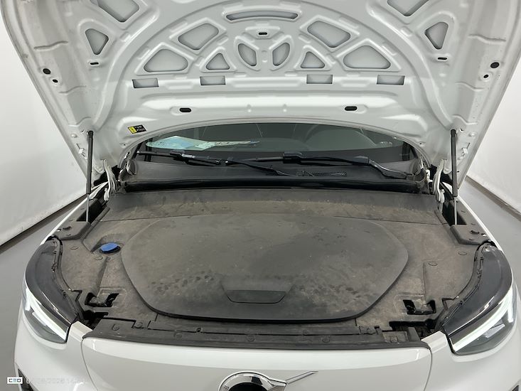 Volvo Xc40 — photo 6