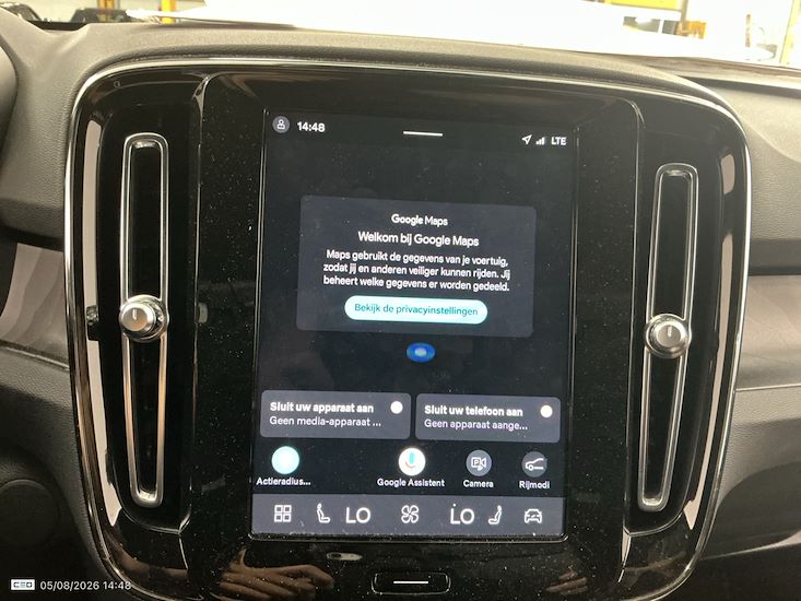 Volvo Xc40 — photo 9