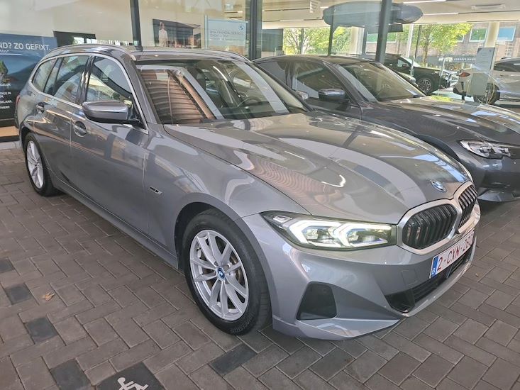 Bmw Serie 3 — photo 2
