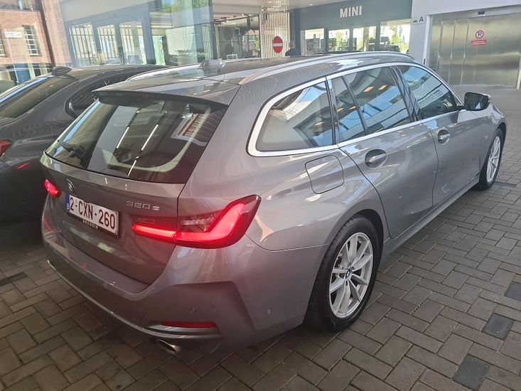 Bmw Serie 3 — photo 4
