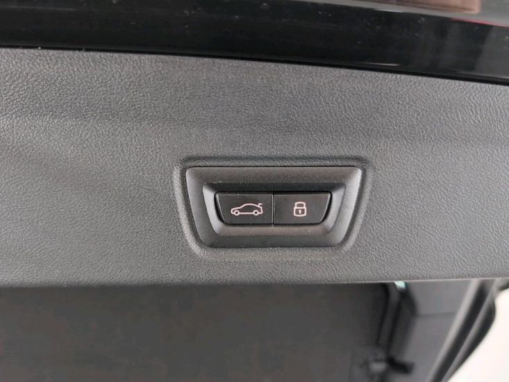 Bmw I4 — photo 13