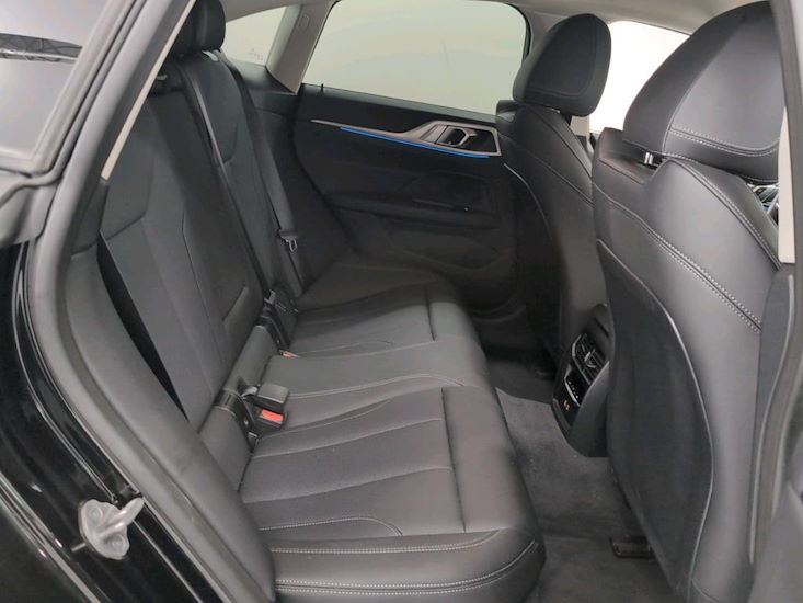 Bmw I4 — photo 6