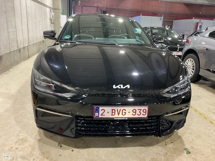 Kia Ev6 — photo 2