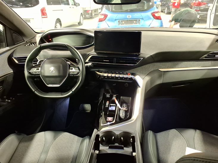 Peugeot 3008 — photo 6