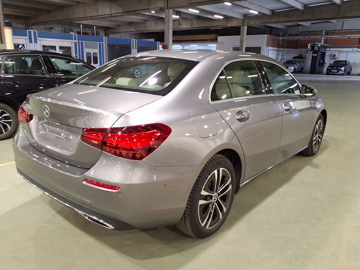 Mercedes-Benz A-Class — photo 4