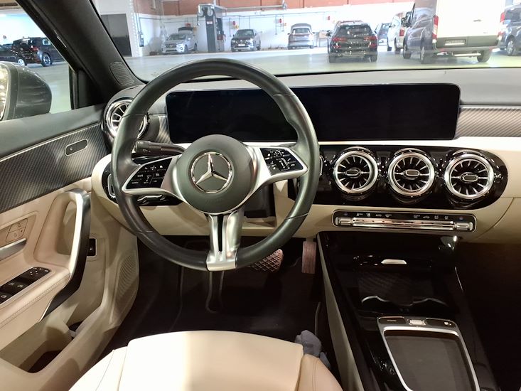 Mercedes-Benz A-Class — photo 6