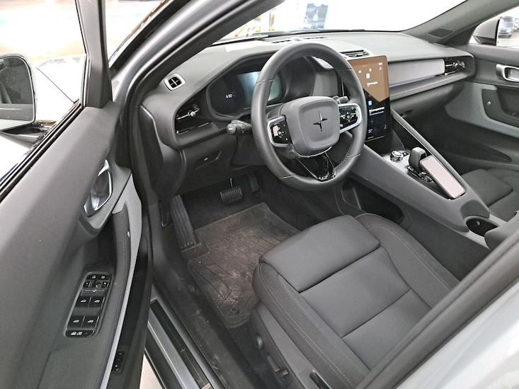 Polestar 2 — photo 4