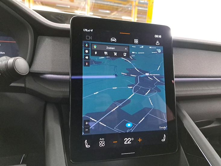 Polestar 2 — photo 8