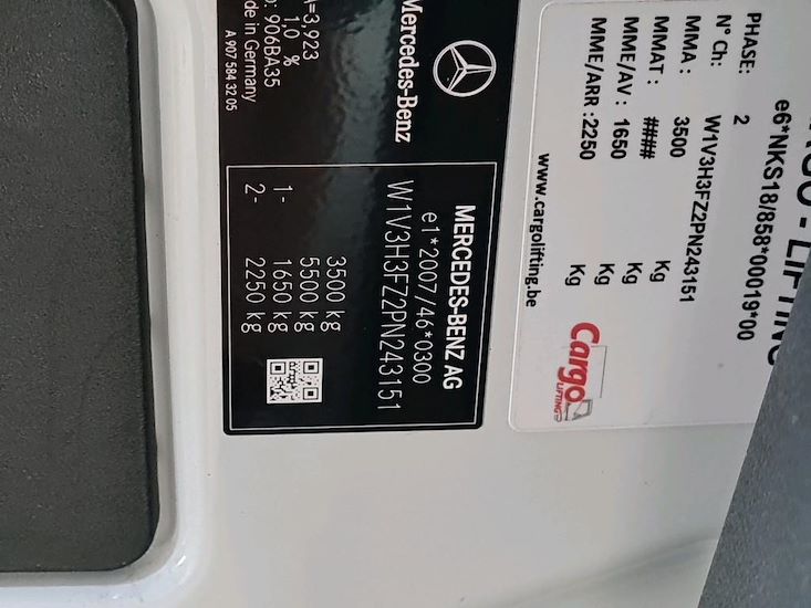 Mercedes-Benz Sprinter — photo 10