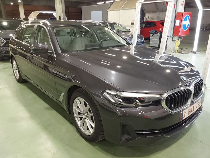 Bmw 5 Series — photo 8