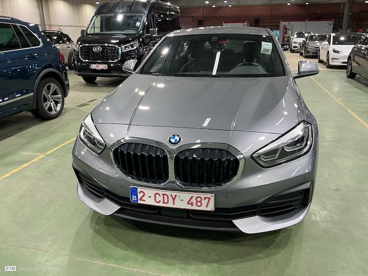 Bmw Serie 1 — photo 2