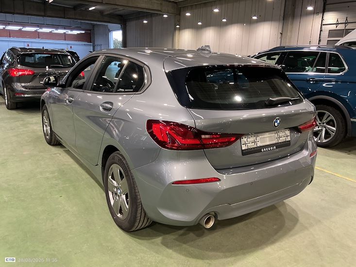 Bmw Serie 1 — photo 3