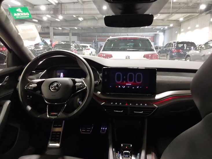 Skoda Octavia — photo 6