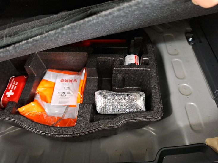 Toyota Yaris — photo 11